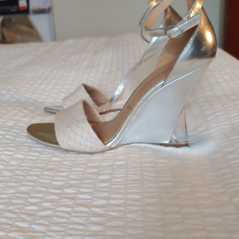 Sigerson Morrison Lucite clear heel wedge sandals sz 9 - Picture 11 of 14